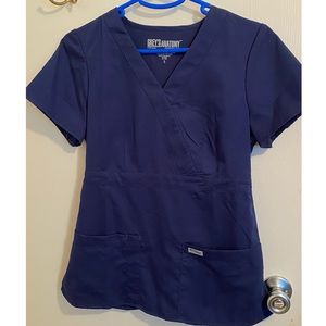 Grey’s Anatomy Modern Fit Scrub Top
